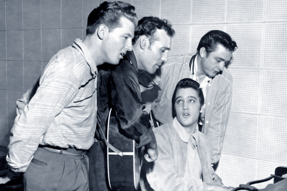 Das legendäre Million Dollar Quartet: v.l.n.r. Jerry Lee Lewis, Carl Perkins, Elvis Presley und Johnny Cash