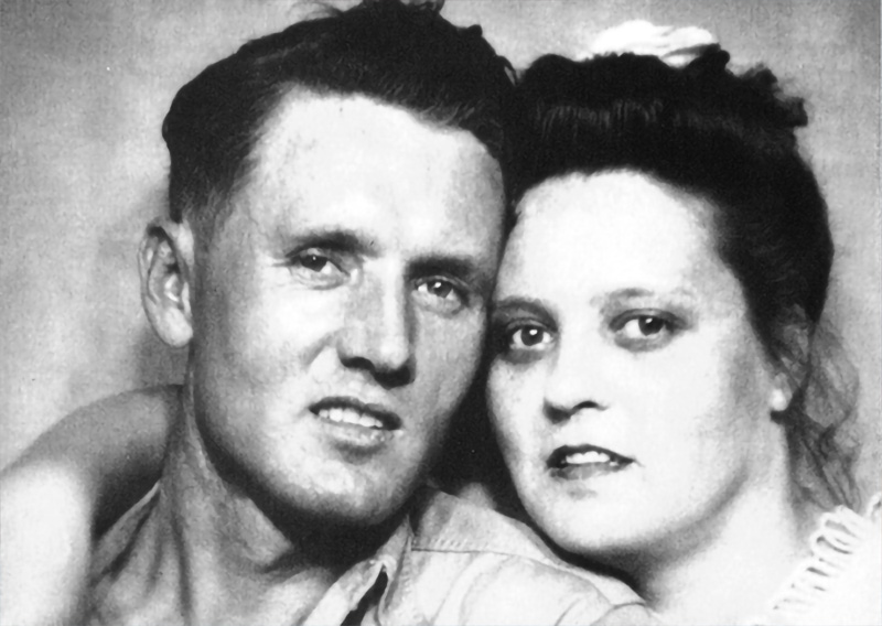 Hochzeitsfoto Vernon und Gladys Presley - 17. Juni 1933