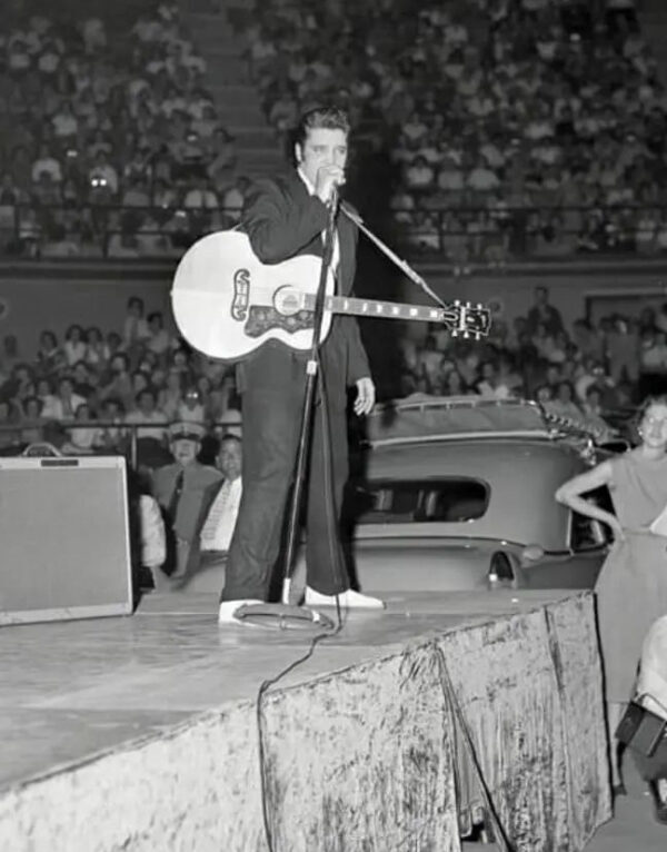 14. Oktober 1956, Bexar County Coliseum, San Antonio, Texas