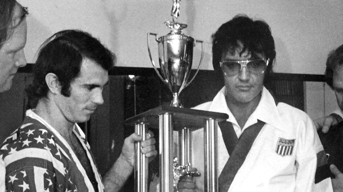 Bill „Superfoot“ Wallace und Elvis im September 1974