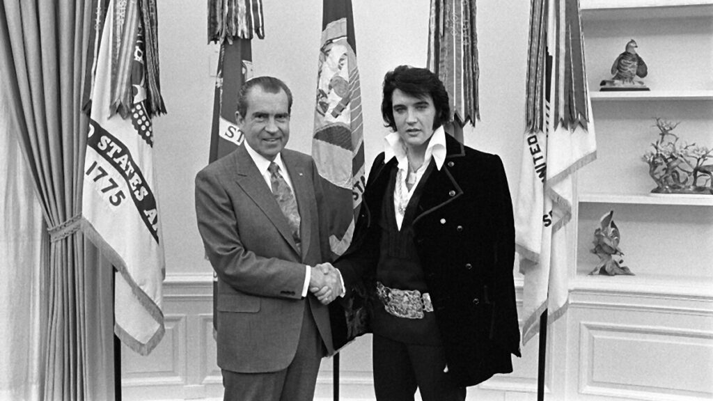 Foto für die Presse: Elvis trifft auf Richard Nixon