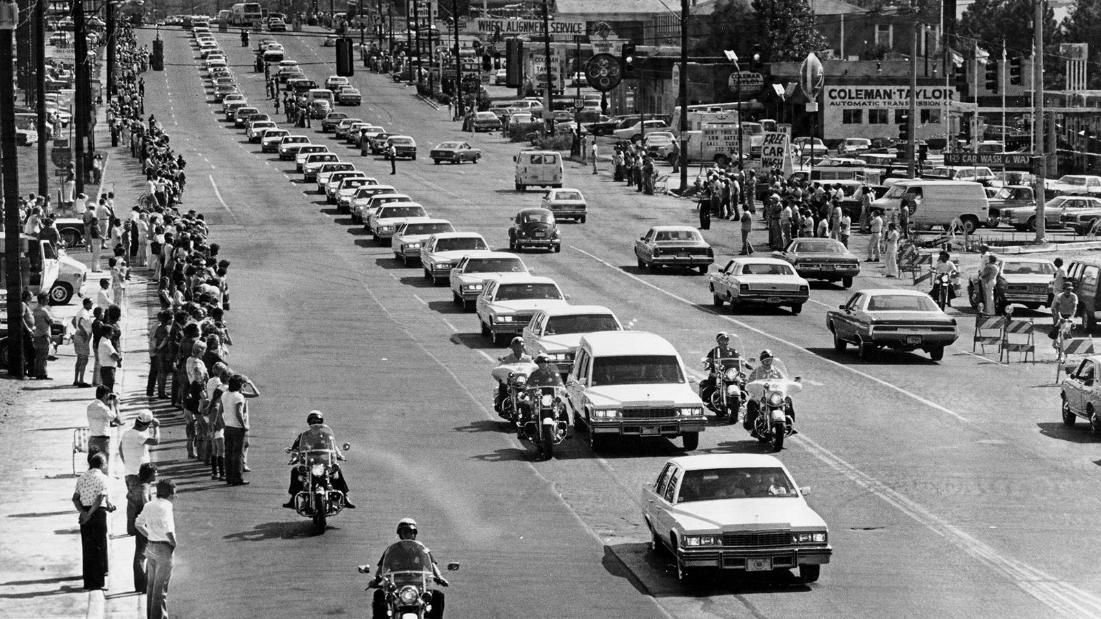 Elvis Presley Beerdigung - Memphis 18.08.1977