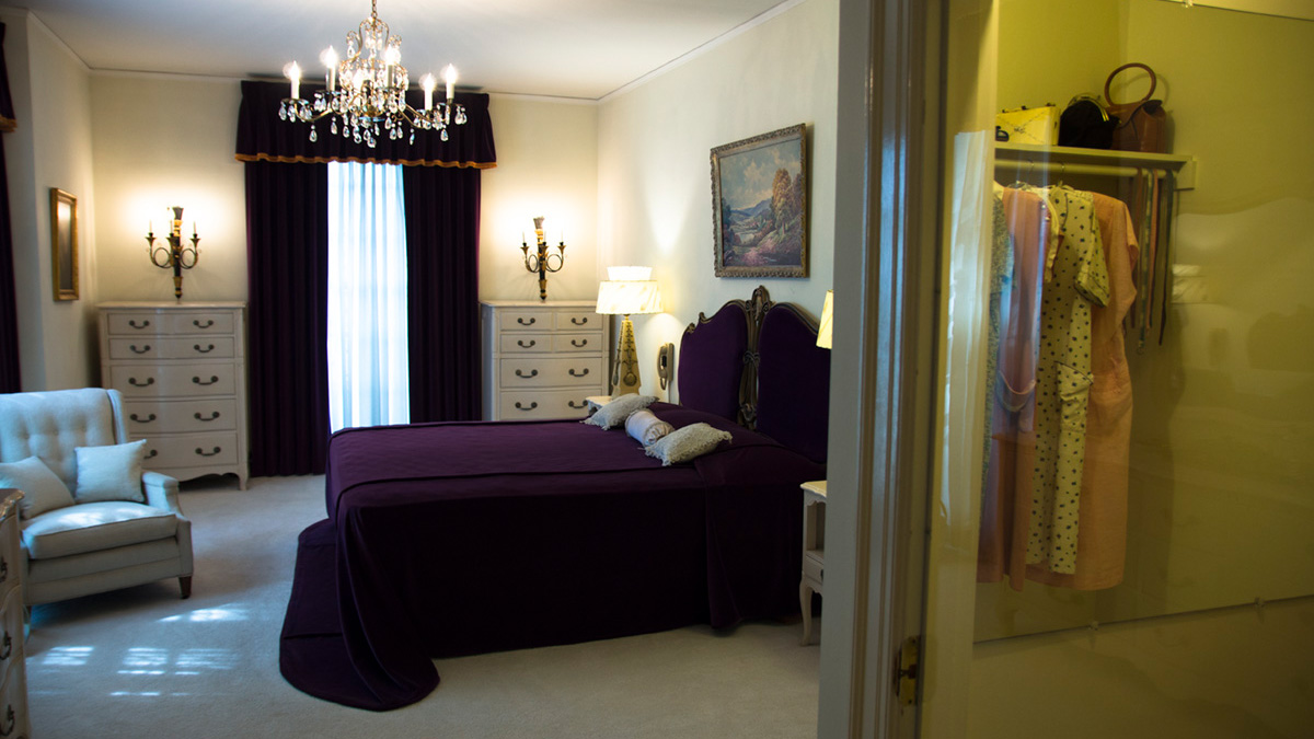 Das Schlafzimmer von Elvis Elterm Gladys und Vernon Presley