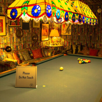 Das legendäre Billard-Zimmer im Keller der Villa
