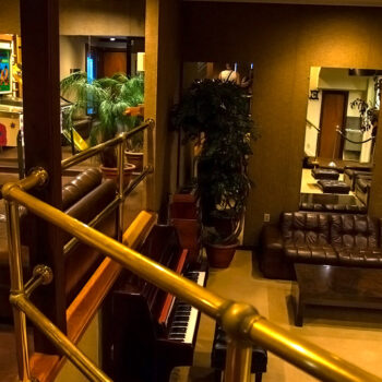 Das Racquetball-Gebäude auf den Graceland-Anwesen