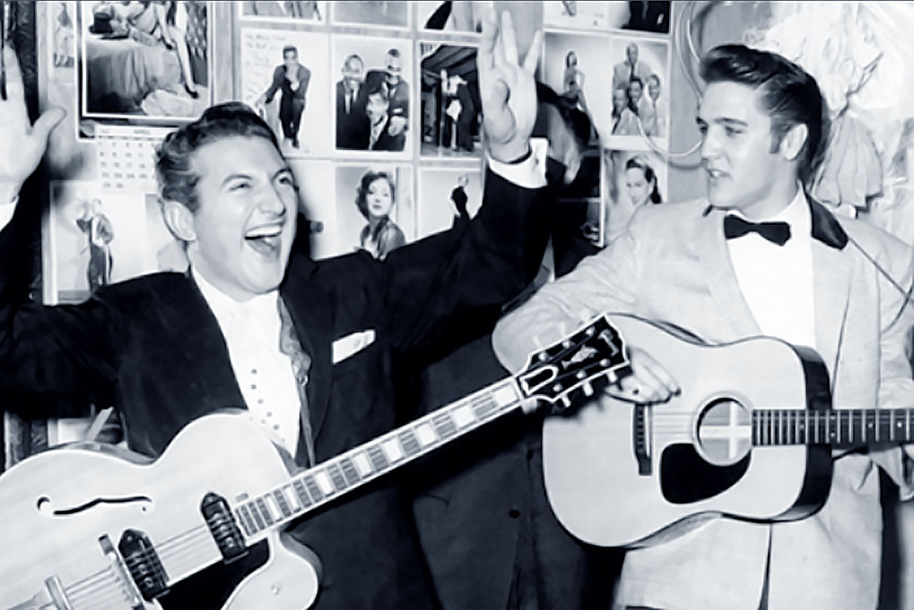 Liberace besucht Elvis im New Frontier Hotel, Las Vegas am 23. April 1956