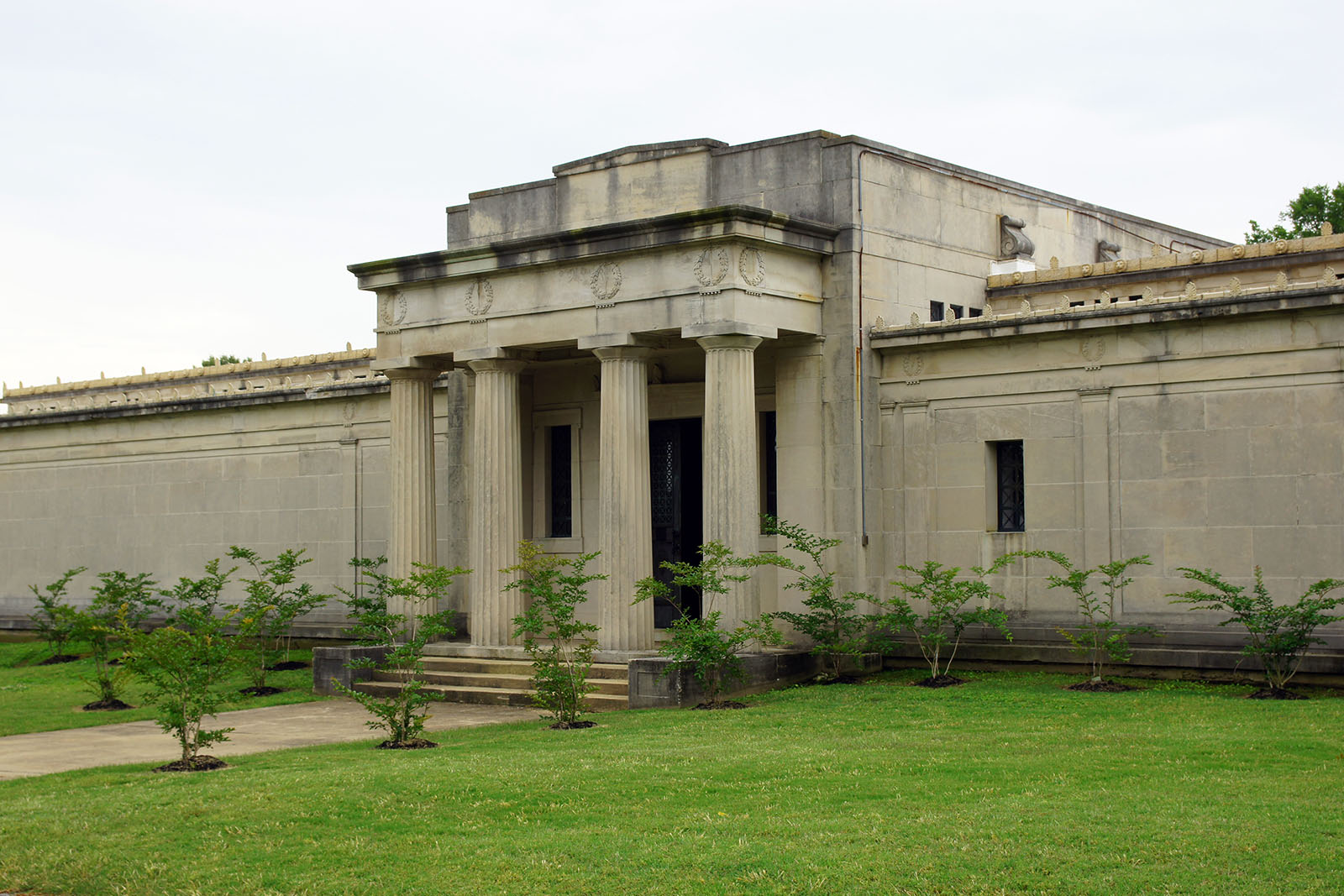 Forest Hill Cemetery, Memphis, Mausoleum