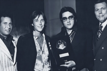 Grammy Lifetime Achievement Award - Elvis Presley - 1971
