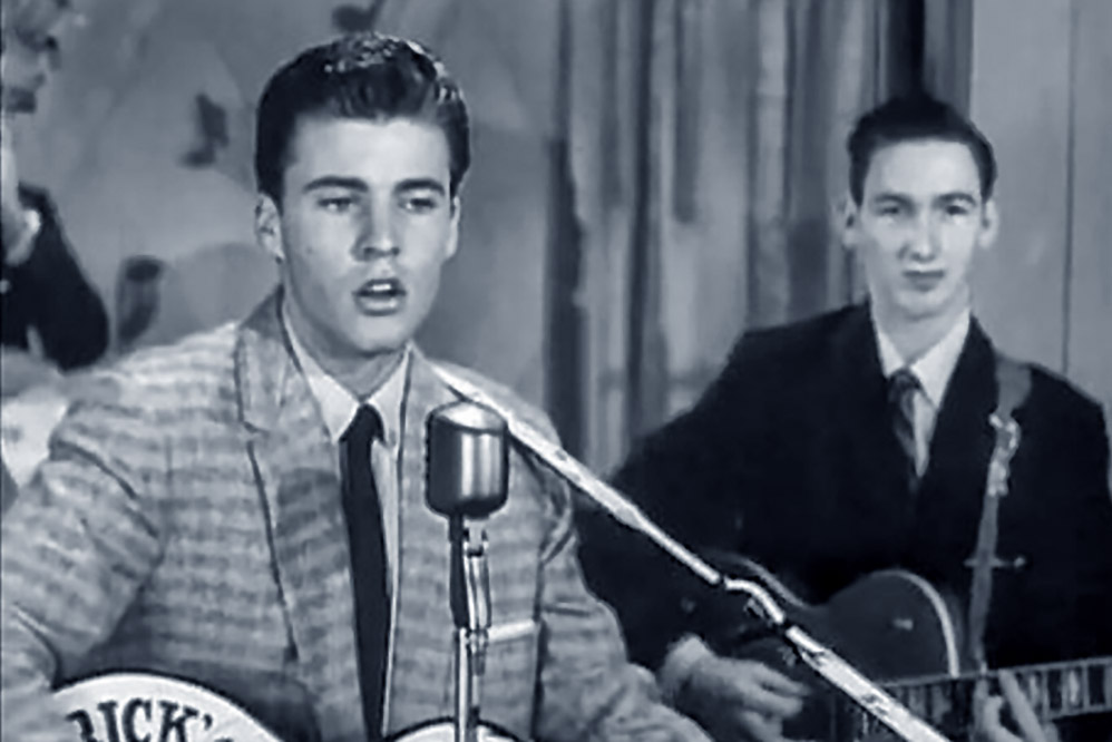 James Burton und Ricky Nelson in der Serie "The Adventures of Ozzie and Harriet" im Jahr 1952