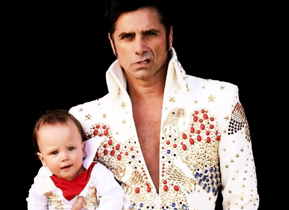 John Stamos mit Sohn Billy im Elvis-Outit