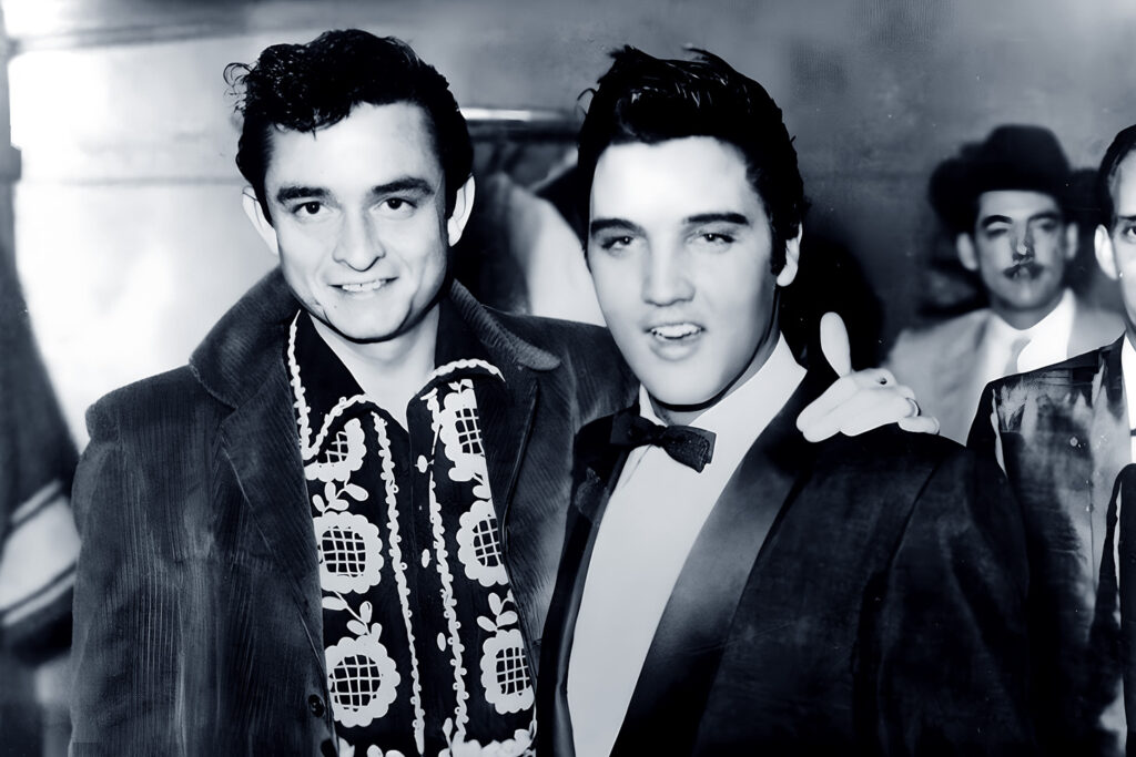 Johnny Cash und Elvis im Jahr 1955