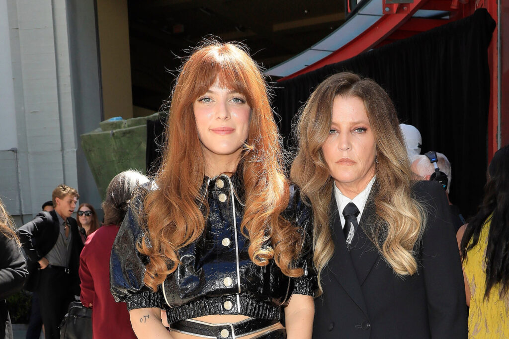Riley Keough und Lisa Marie Presley