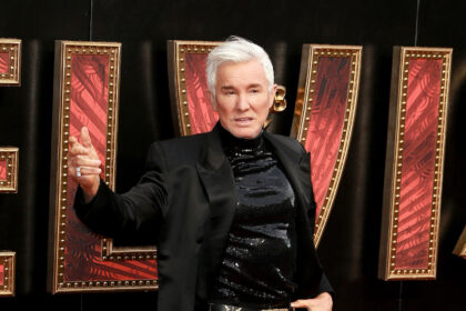 Baz Luhrmann - EPiC Elvis Presley In Concert