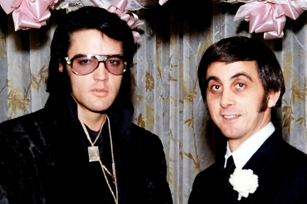 Trauzeuge Elvis mit George Klein am 05. Dezember 1970 in Las Vegas