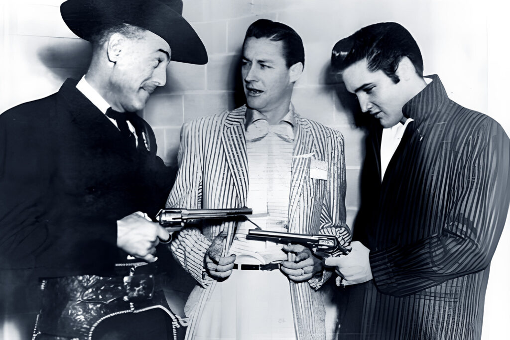 Horace Logan - Ed Hamilton - Elvis Presley - Oktober 1954.
