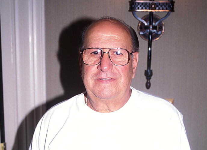 Joe Esposito (2002)