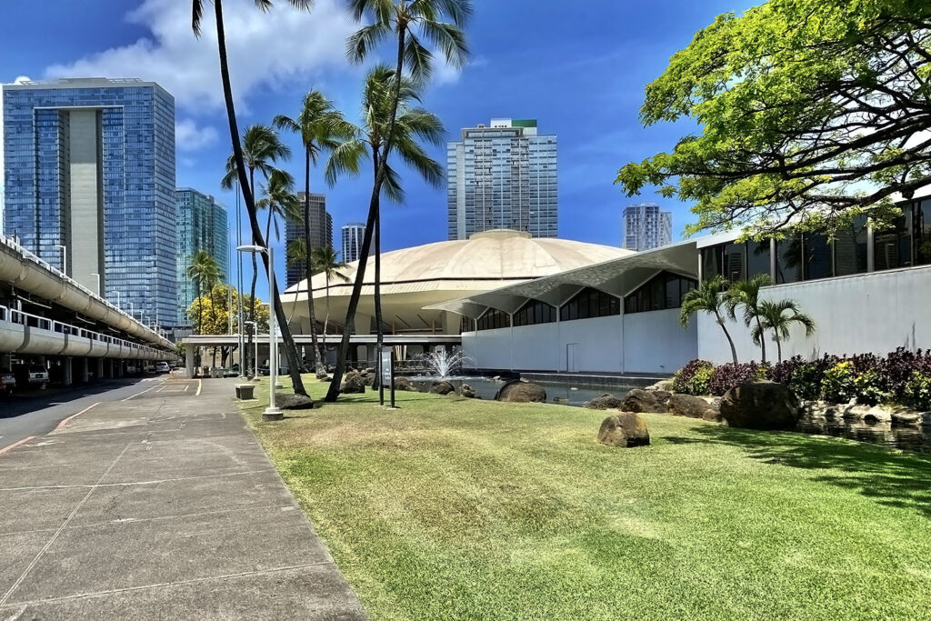 Neal S. Blaisdell Center - Umbau