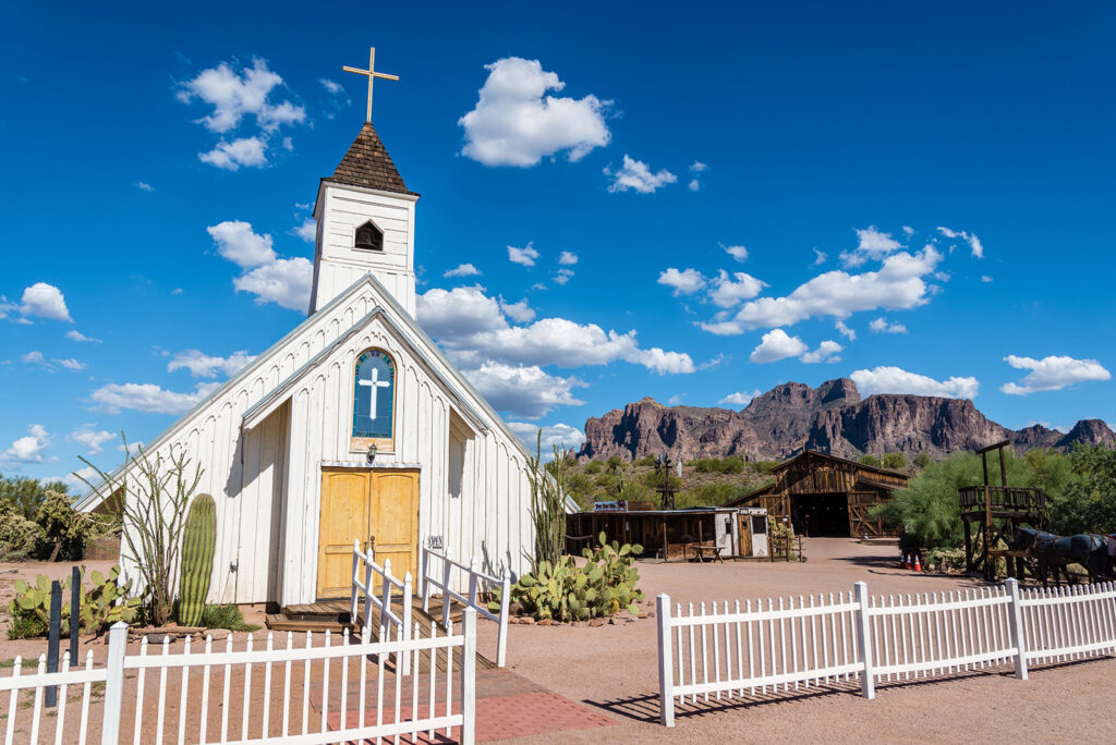 Elvis Presley Memorial Chapel in Apache Junction
